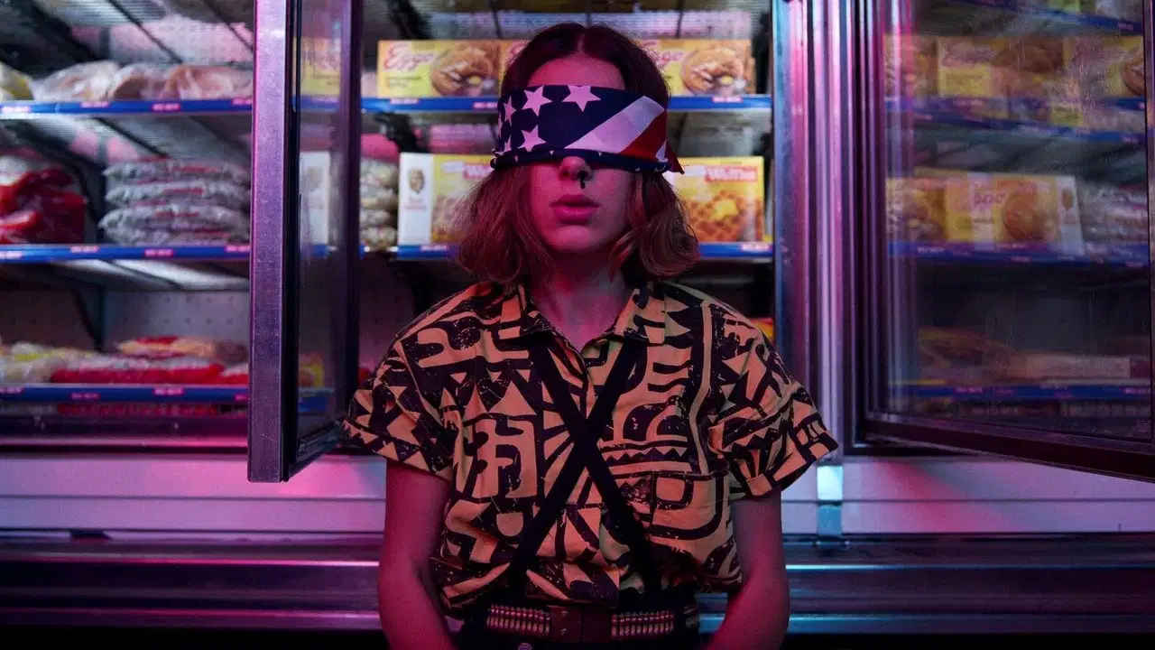 Stranger Things {se_code} - Filman